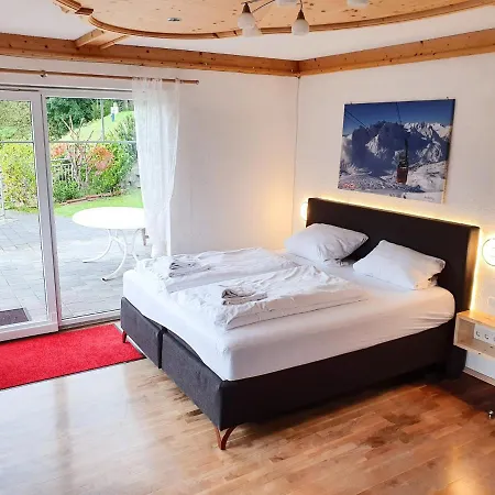 Alpenjuwel By Piaunddirk Apartment