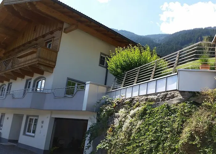 Alpenjuwel By Piaunddirk היפאך